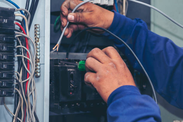 Best Affordable Emergency Electrician  in Frankton, IN